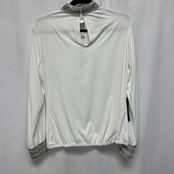 Bebe Embellished Keyhole Long Sleeve Top - Picture 7 of 10